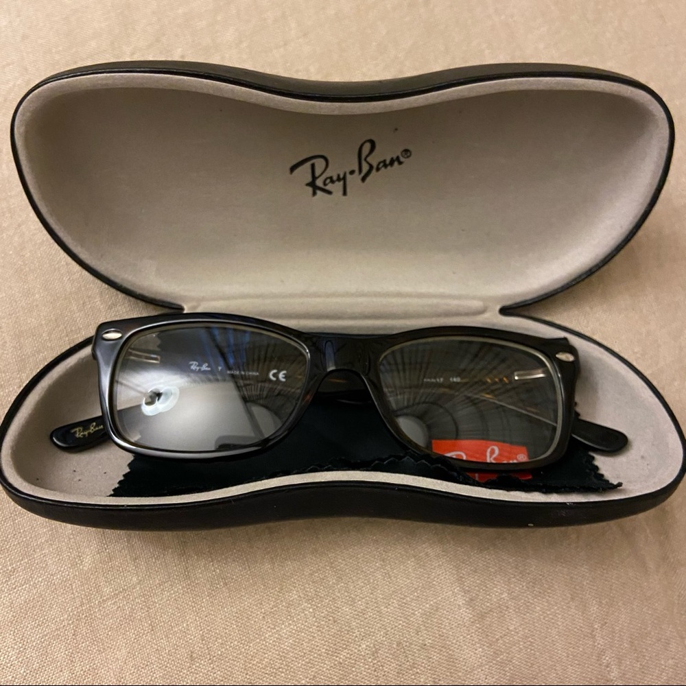 Ray Ban eyeglasses unisex RB5228
